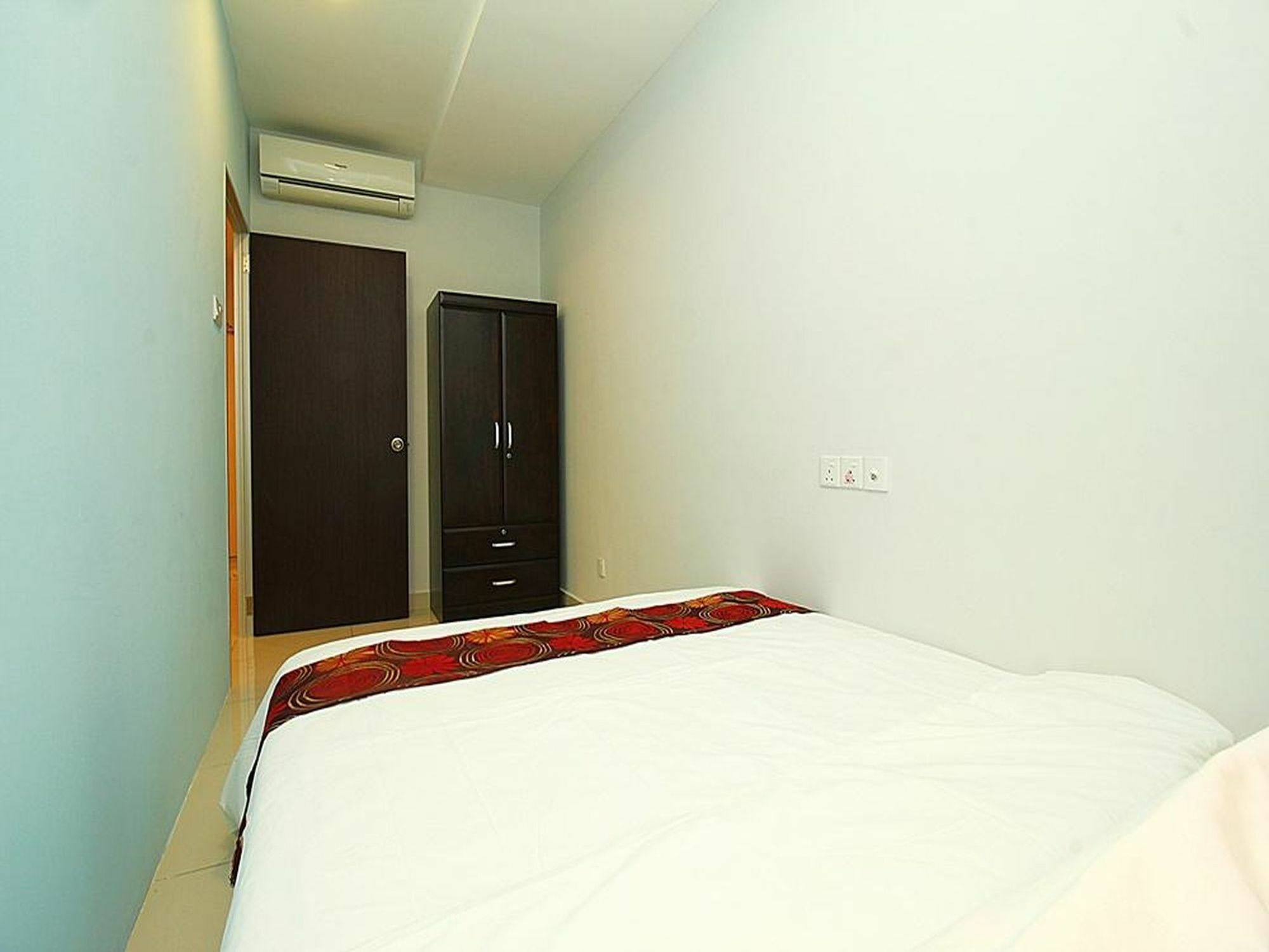 Mansion One Service Apartment George Town Esterno foto