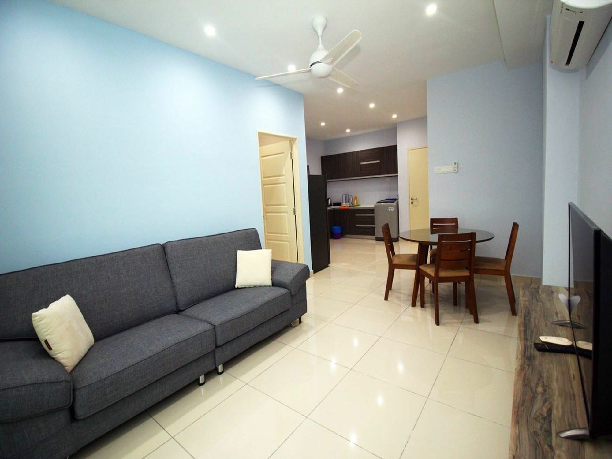 Mansion One Service Apartment George Town Esterno foto