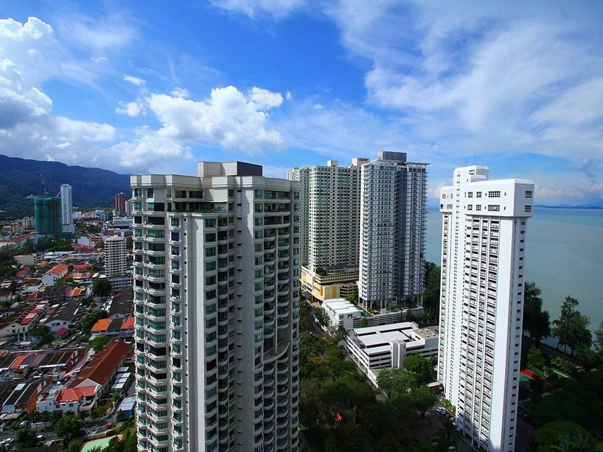 Mansion One Service Apartment George Town Esterno foto
