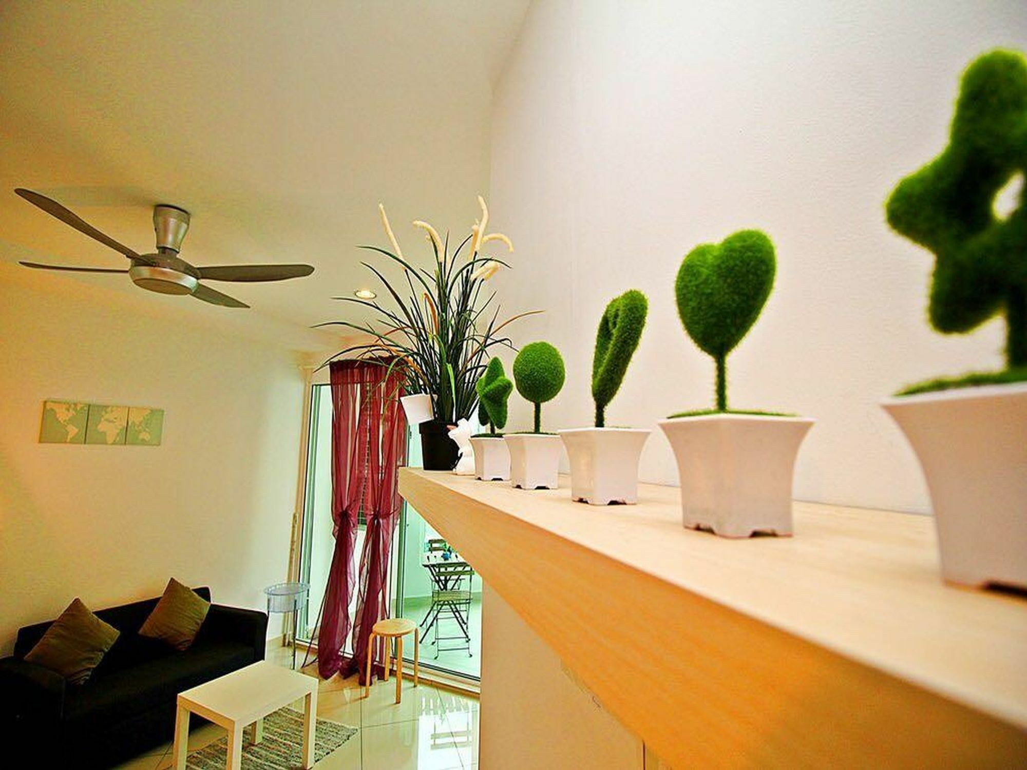 Mansion One Service Apartment George Town Esterno foto
